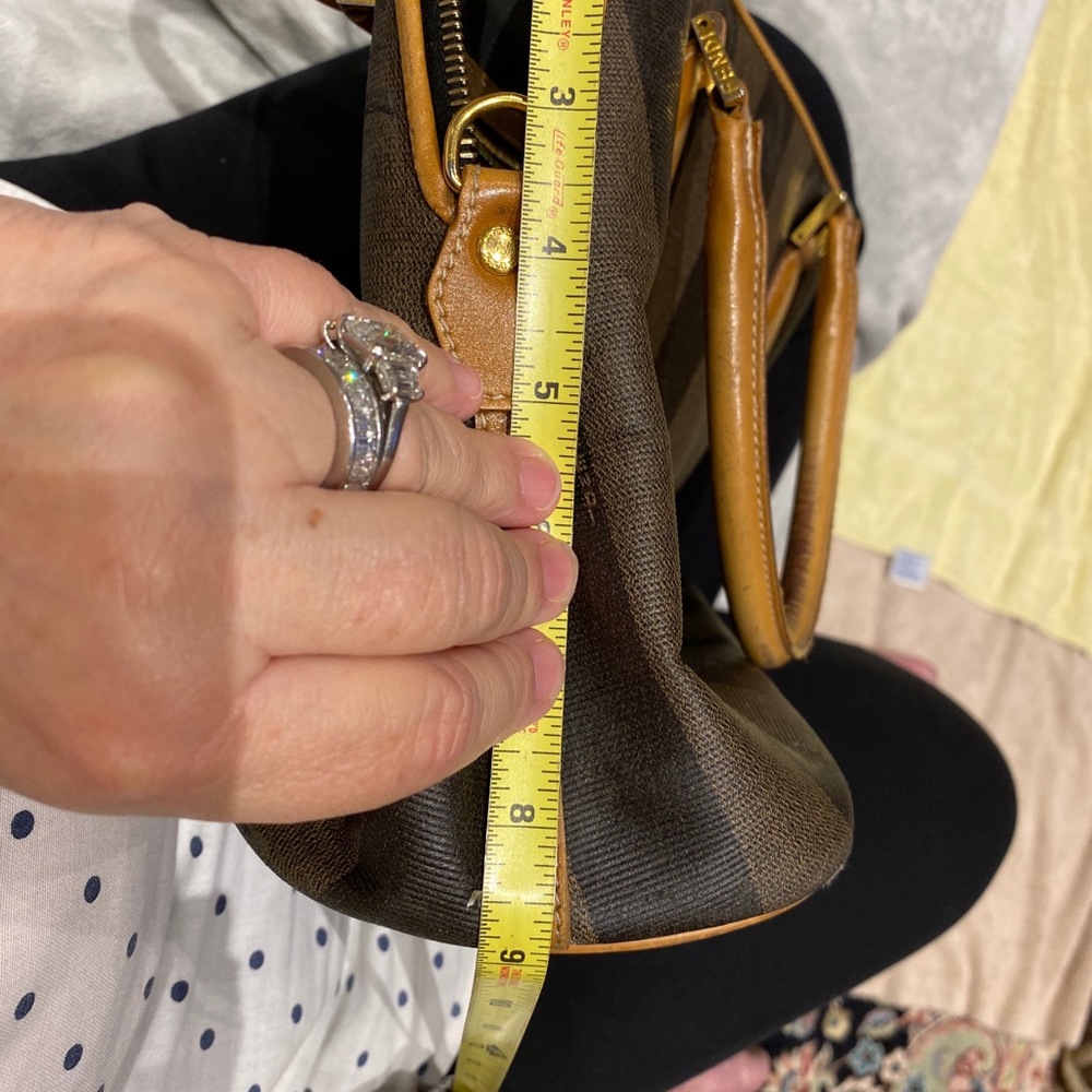 Authentic Vintage Fendi Leather Handbag - Picture 10 of 13